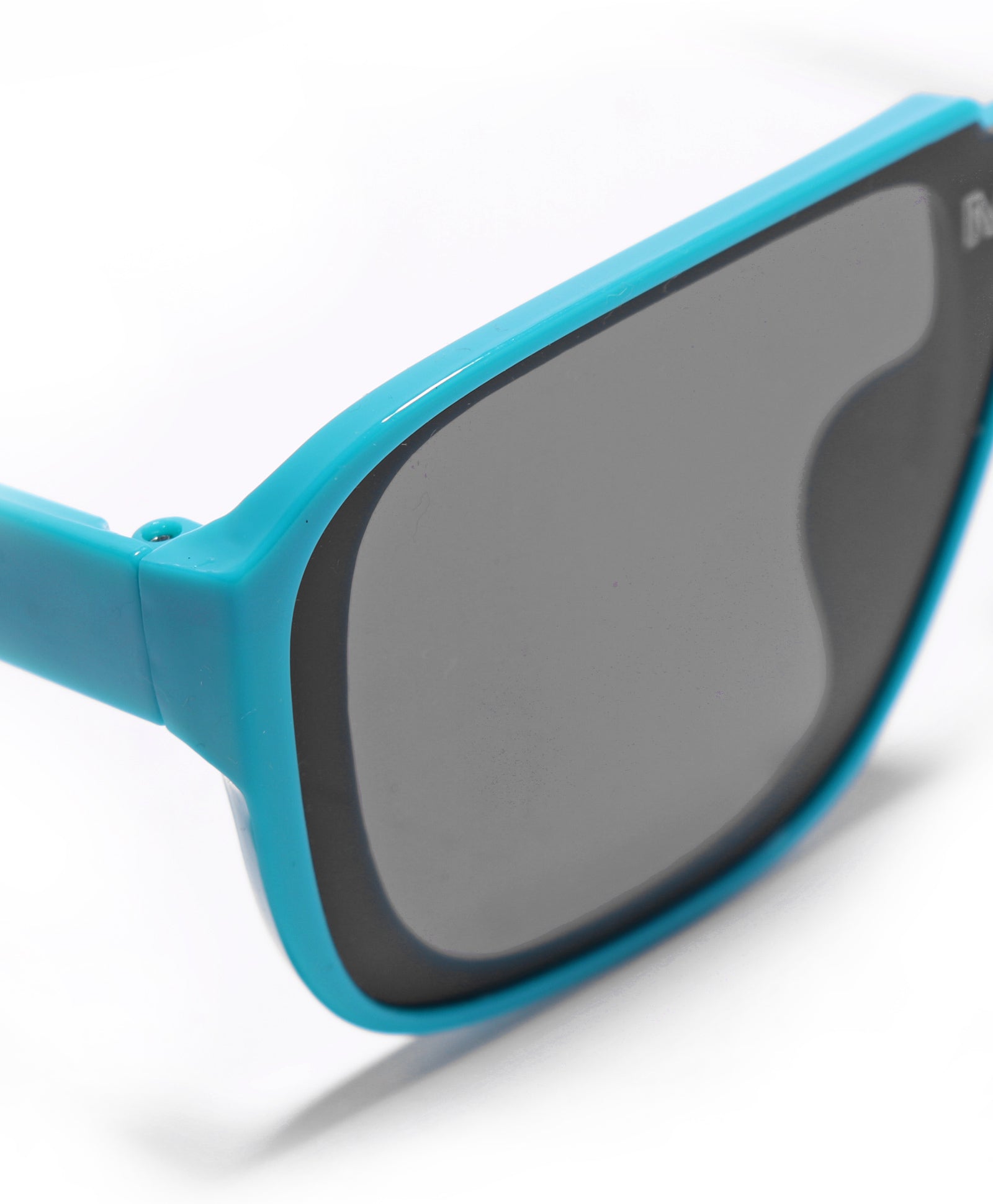 SHIELD SUNGLASSES  GREEN (4 YEARS TO 10 YEARS)