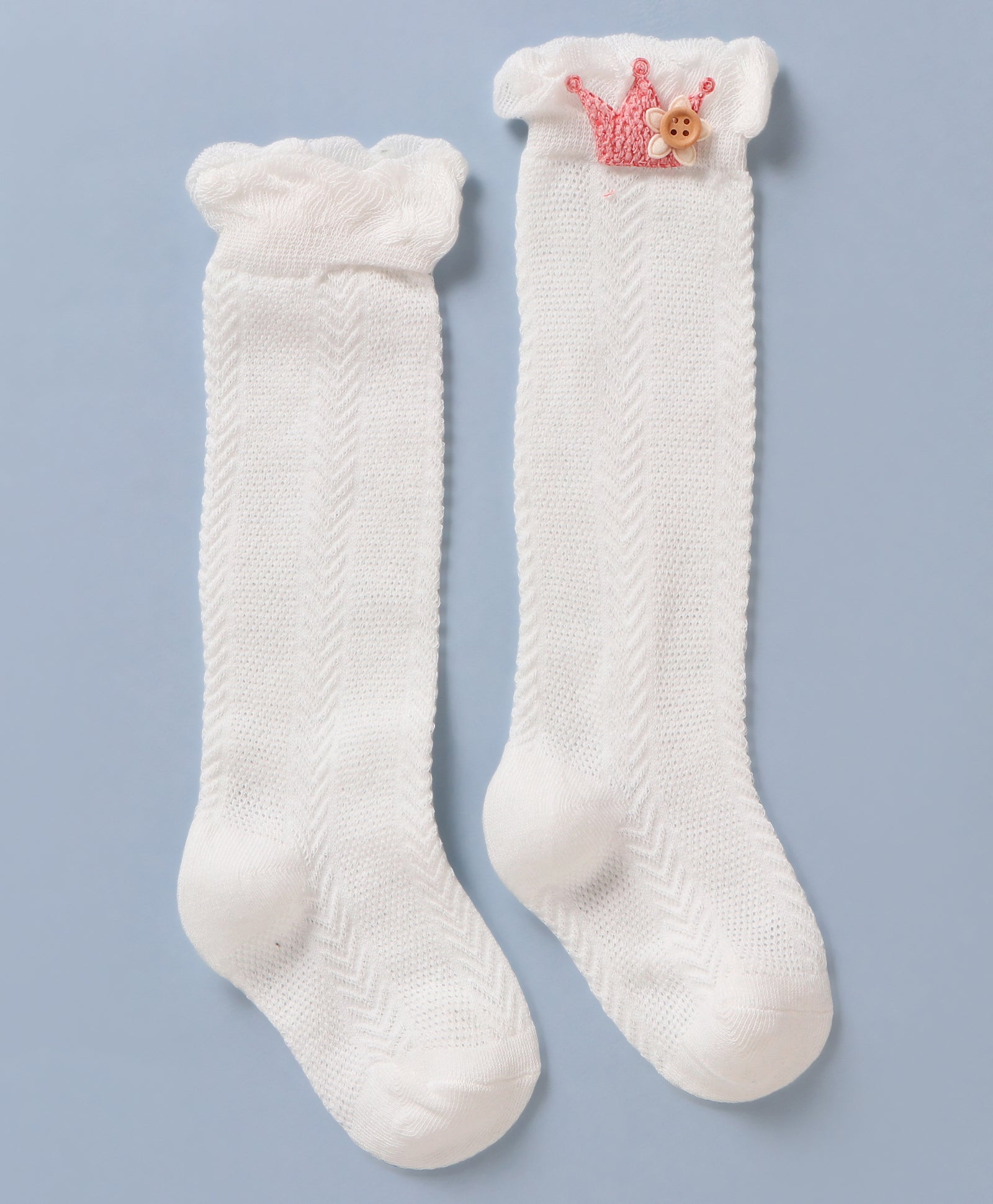 Pack of 1 Crown Applique Knee Length Socks - White (0 TO 4 YEARS)