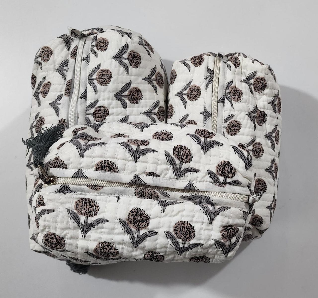 White With Grey Flower Print Pouch Set